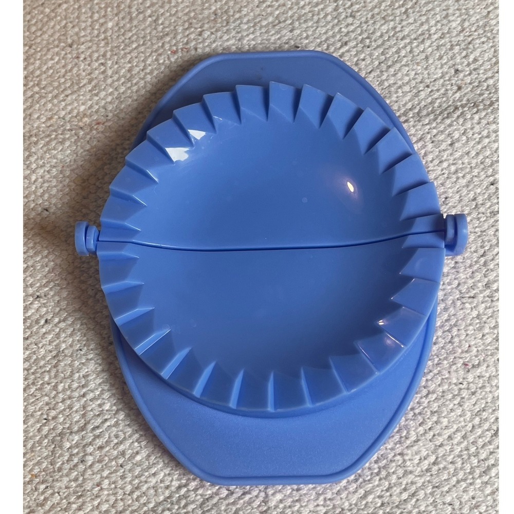 5 Inch Empanada Press Dumpling Maker Pocket Pie Hand Pie Mold Blue